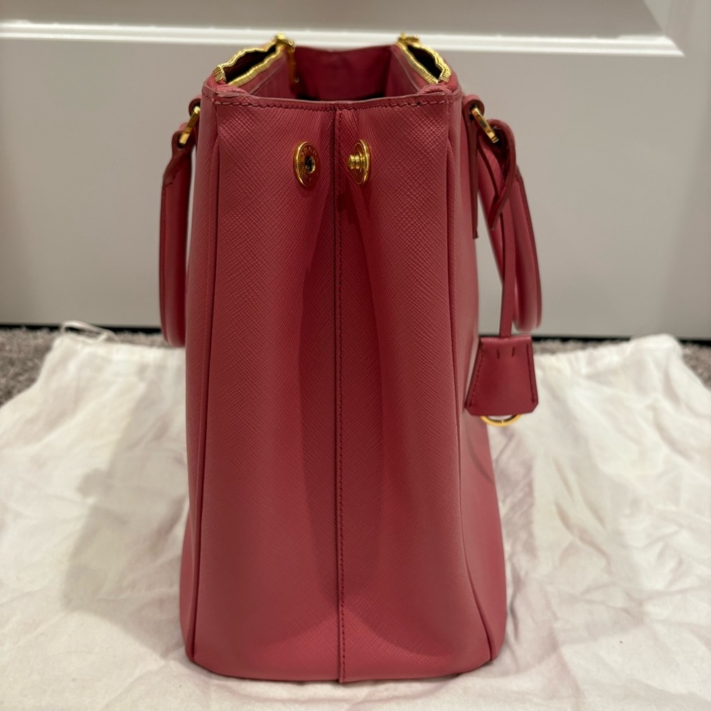 Authentic Prada Saffiano Leather Double Zip Pink Galleria Tote Bag - Picture 7 of 10